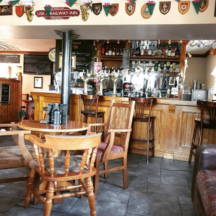 Usk And Railway Inn Sennybridge Exterior foto
